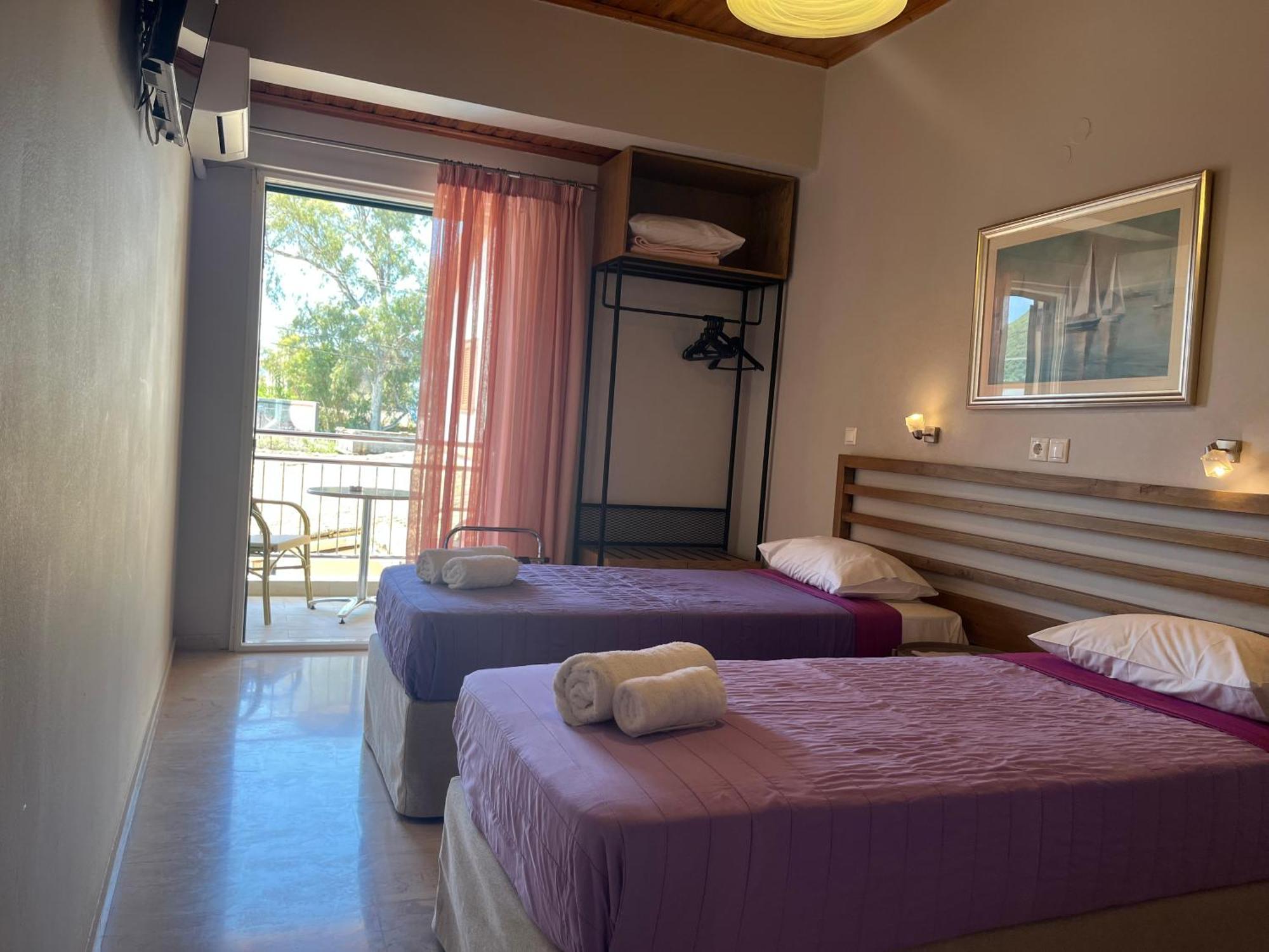 George Studios Vasiliki Extérieur photo